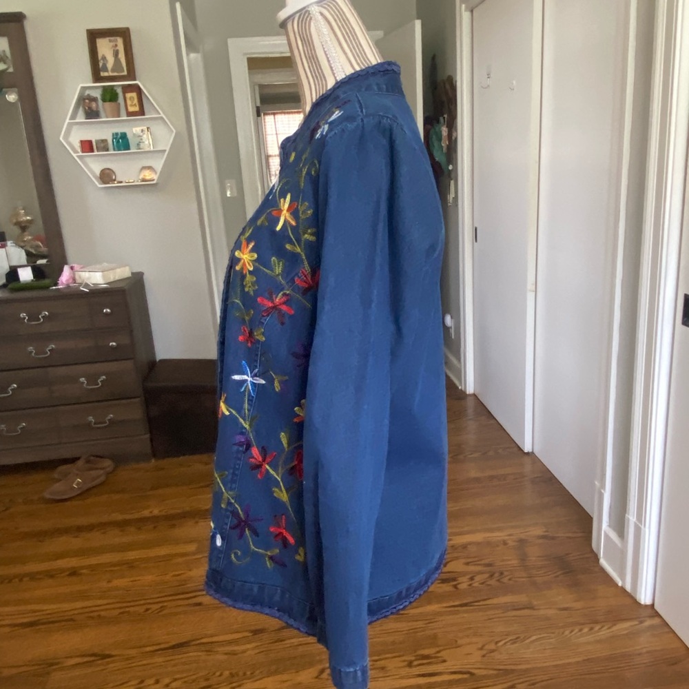 Gunit Fashions embroidered front denim jacket - Picture 6 of 11